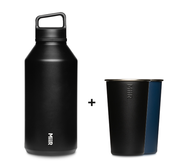64oz-wm-bottle-2x-pint-cups-c0 64oz-bundle-03.png