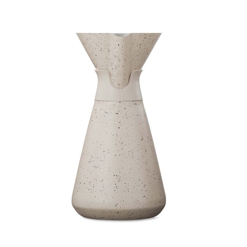 new-standard-carafe-w9 WebPDP-33oz_New_Standard_Carafe_Desert_Tan_Speckle_Studio__CAR1SVOS224_270.jpg