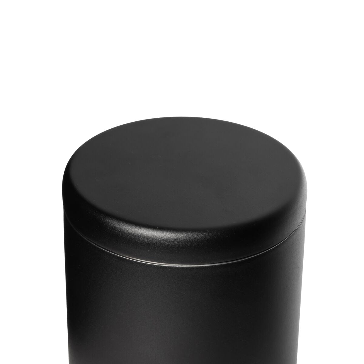 airlock-coffee-canister-i7 WebPDP-Airlock_Coffee_Canister__ACN2SVOS002_Black_X2Studio_45_Deg_Lid_On.jpg