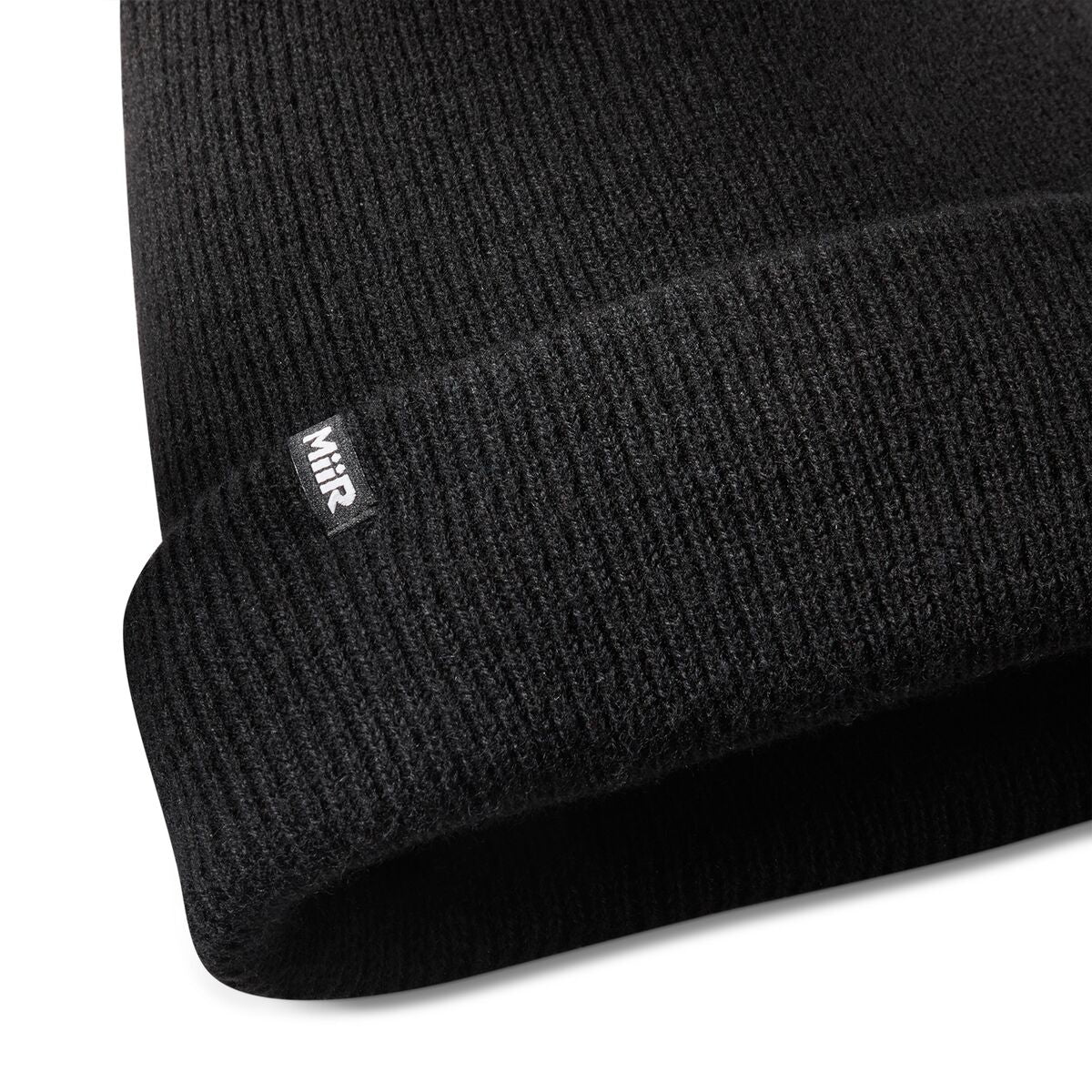 recycled-cashmere-beanie-c3 WebPDP-Recycled_Cashmere_Luxe_Beanie_Studio_Detail__BNE004002OS.jpg