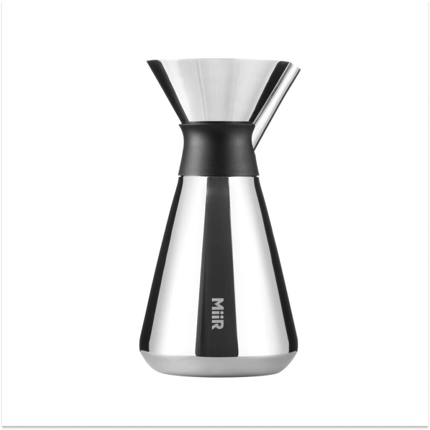 new-standard-carafe-w9 Web_PDP-Polished_Stainless_Carafe_33oz_SS_Studio_X2_07182024_Front_CAR1SVOS005_1.jpg
