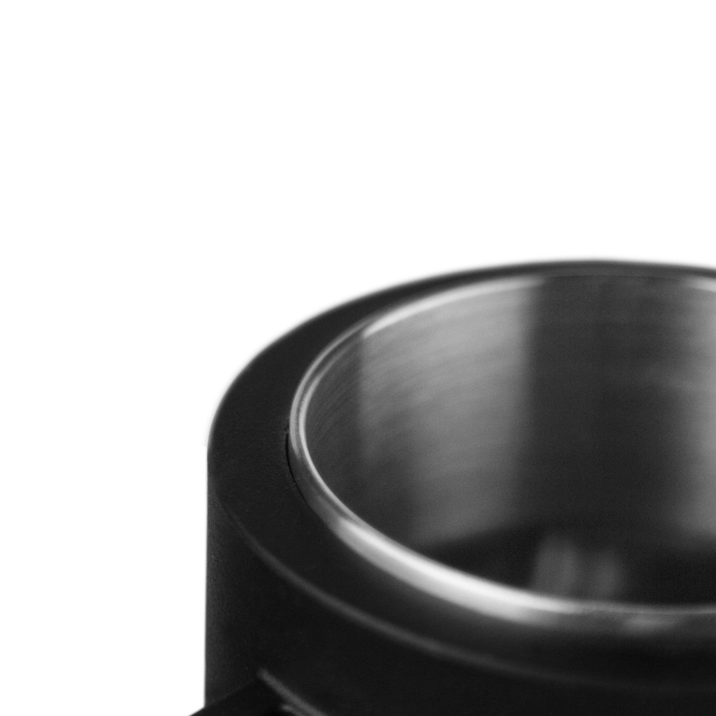 64oz-growler-v8 growlerdetail4_fb0f0b7d-3e89-4075-9191-31341ec4c1c0__402220.jpg